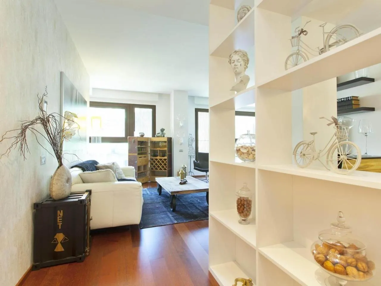 Rambla Luxury Apartment location